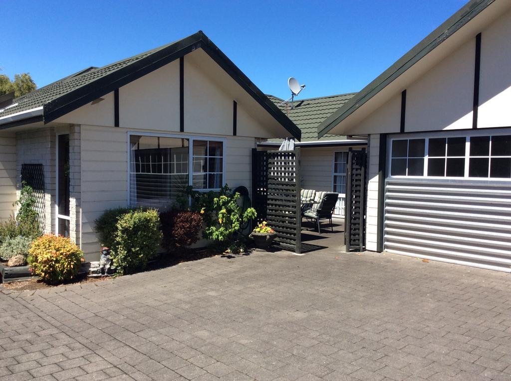 Tui House Villa Taupo Eksteriør billede