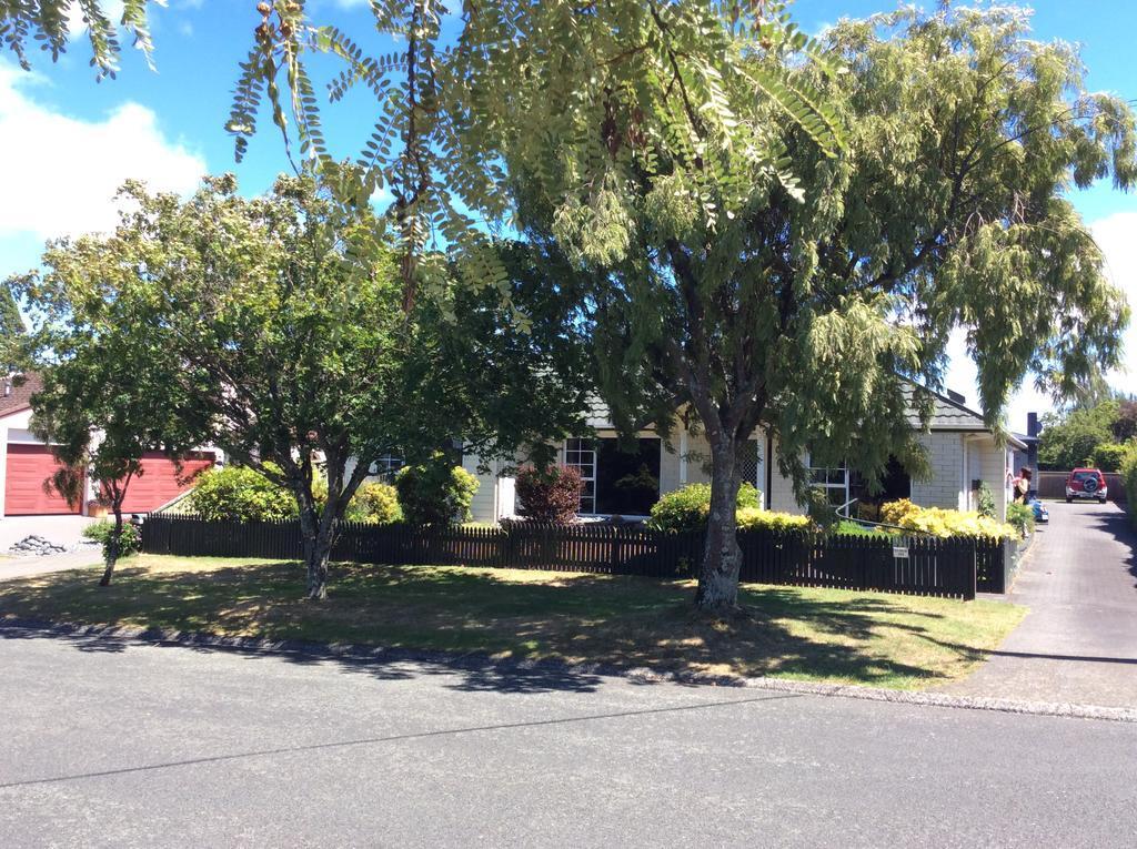 Tui House Villa Taupo Eksteriør billede