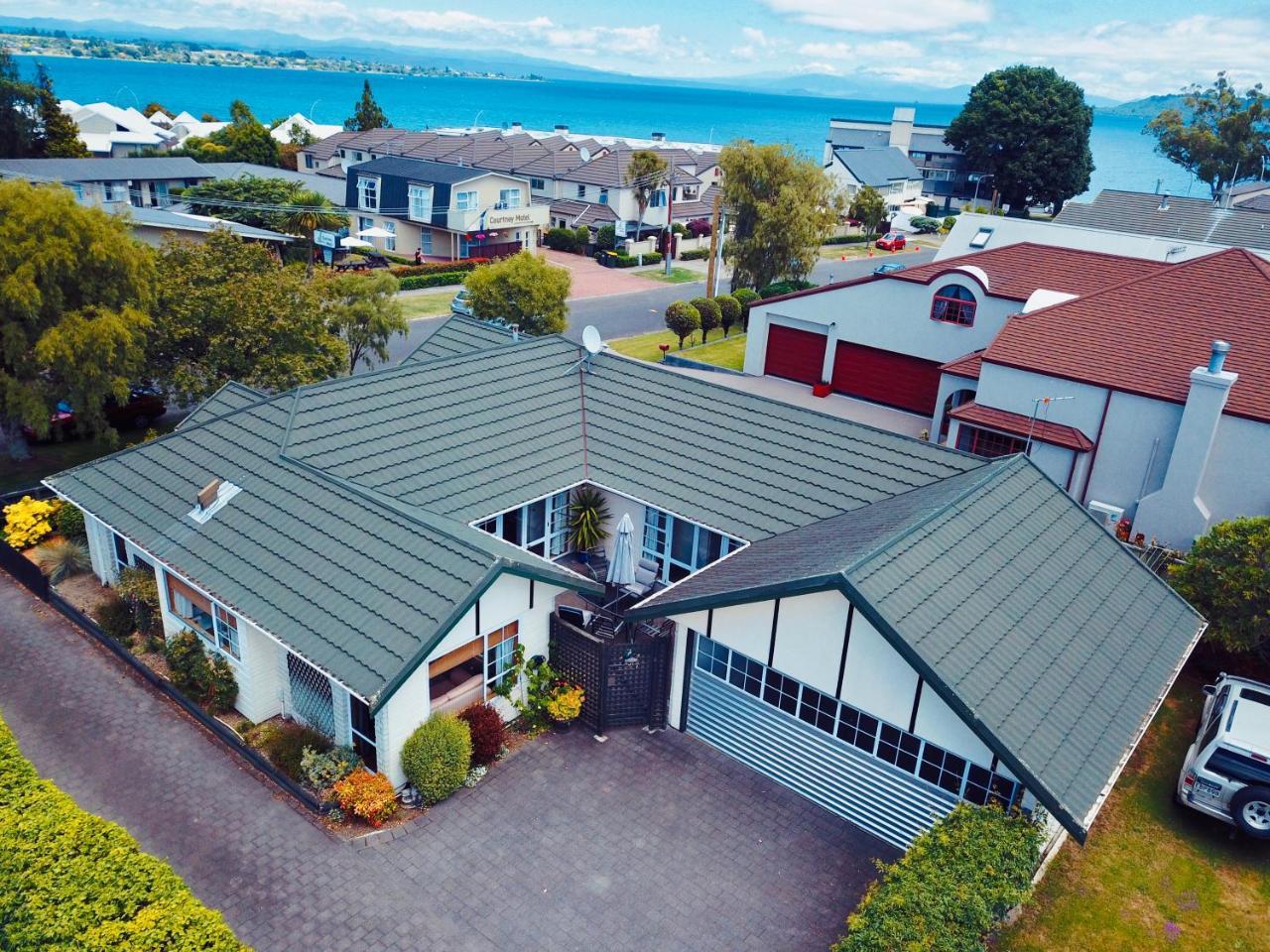 Tui House Villa Taupo Eksteriør billede